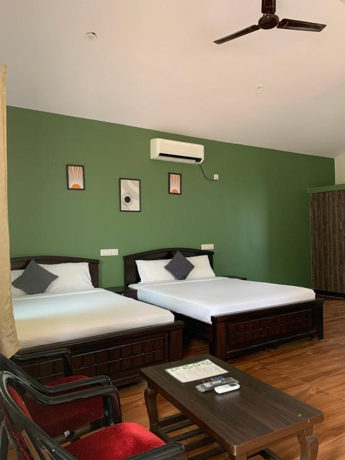 Thumbe Goodu Resort Yadiyur Exterior foto